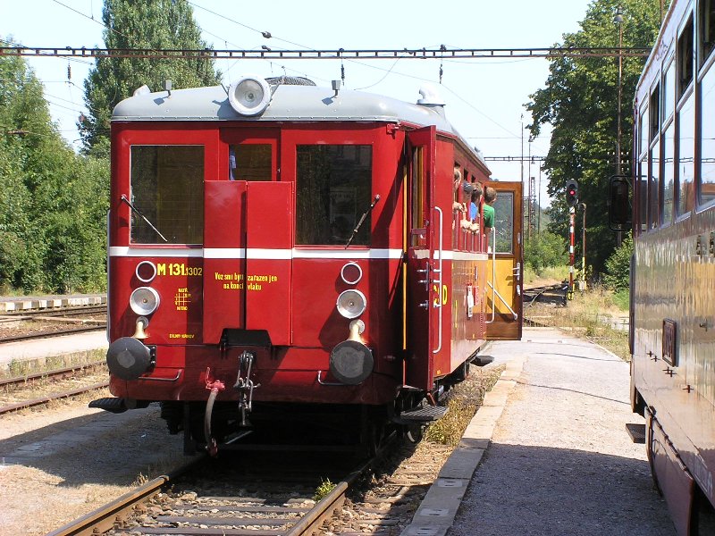 02.jpg